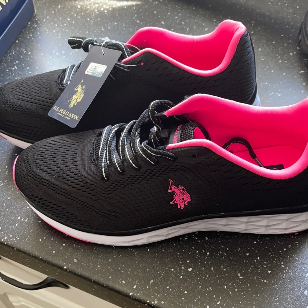 US Polo Assn. running shoes